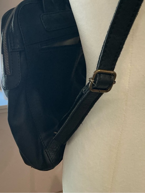 EUC American Leather Company Backpack Unisex main image 4